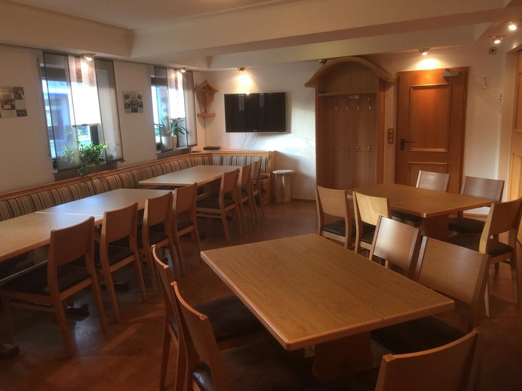 Gasthof Zur Krone Leidersbach Экстерьер фото