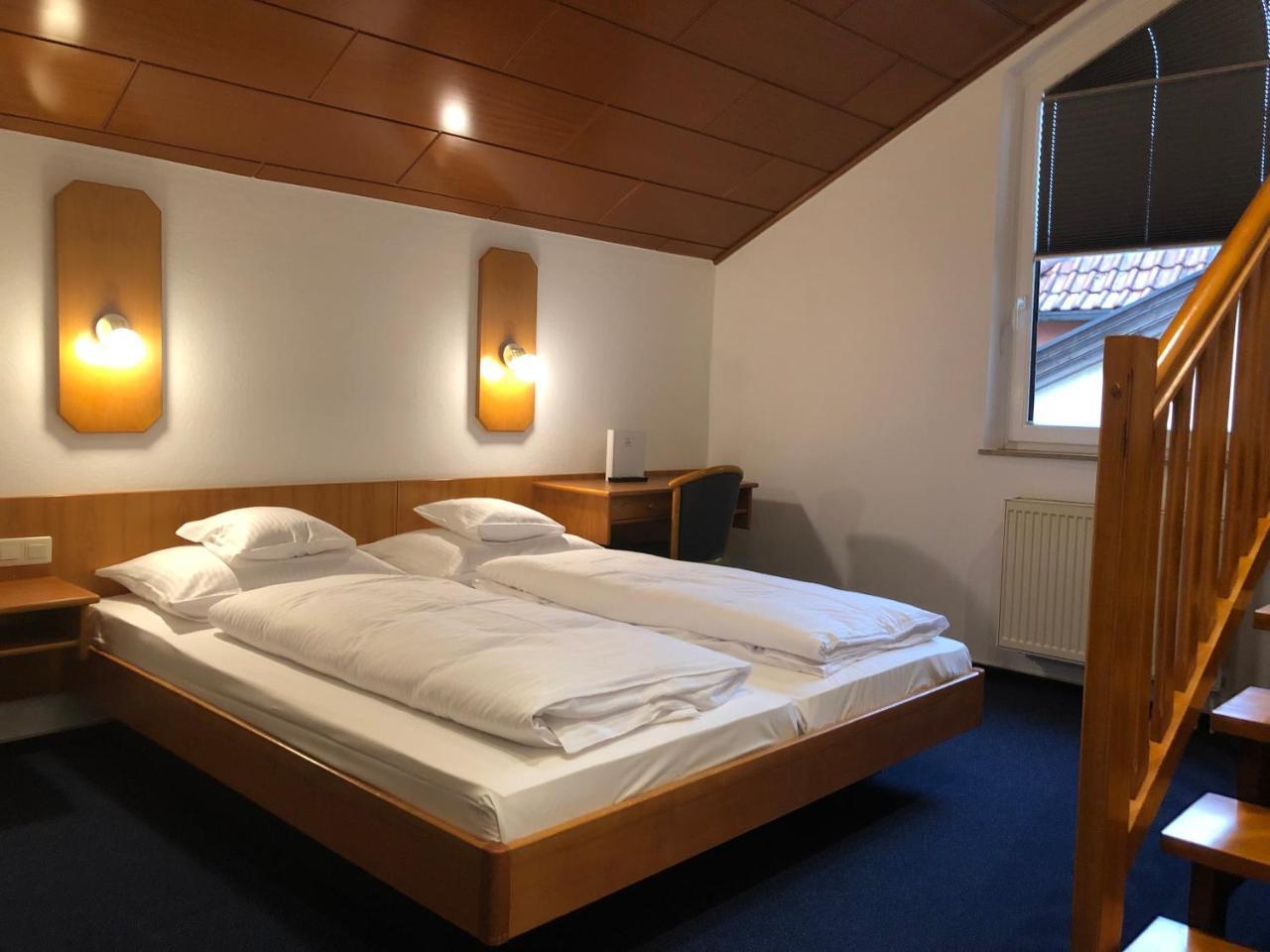 Gasthof Zur Krone Leidersbach Экстерьер фото