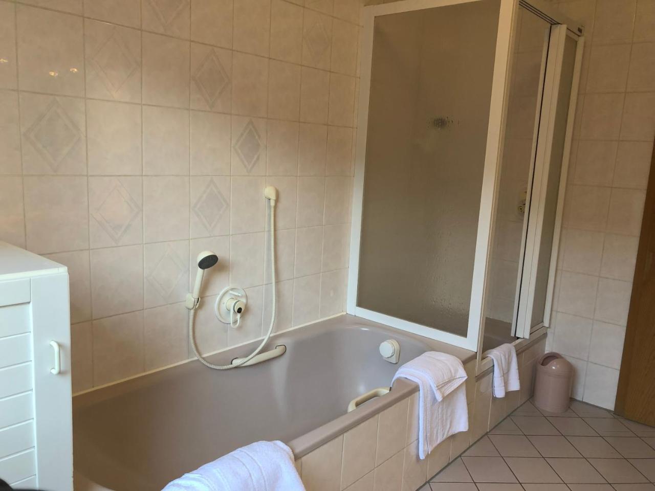 Gasthof Zur Krone Leidersbach Экстерьер фото